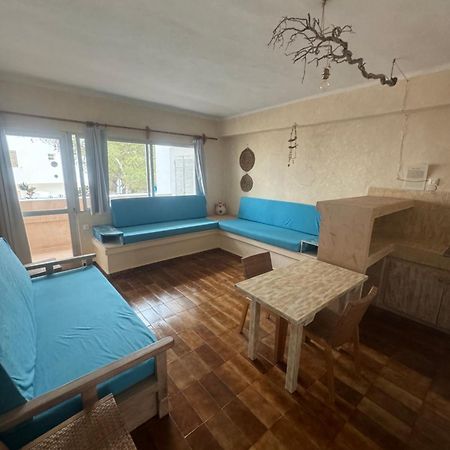 Edificio Rexii Apartment Es Pujols Exterior photo